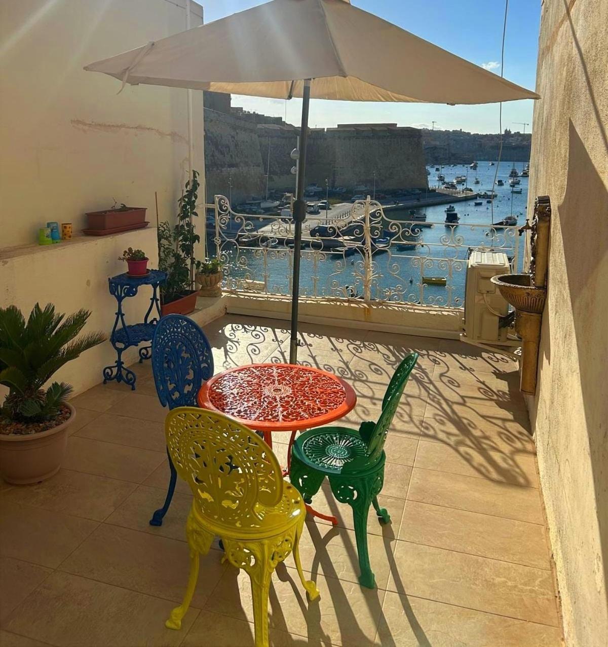 1500 Little Pink House In Creek Holiday home Kalkara